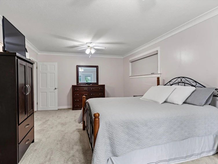 3164 Old Clayburn Road, Abbotsford, BC, V2S 4H3 - 20