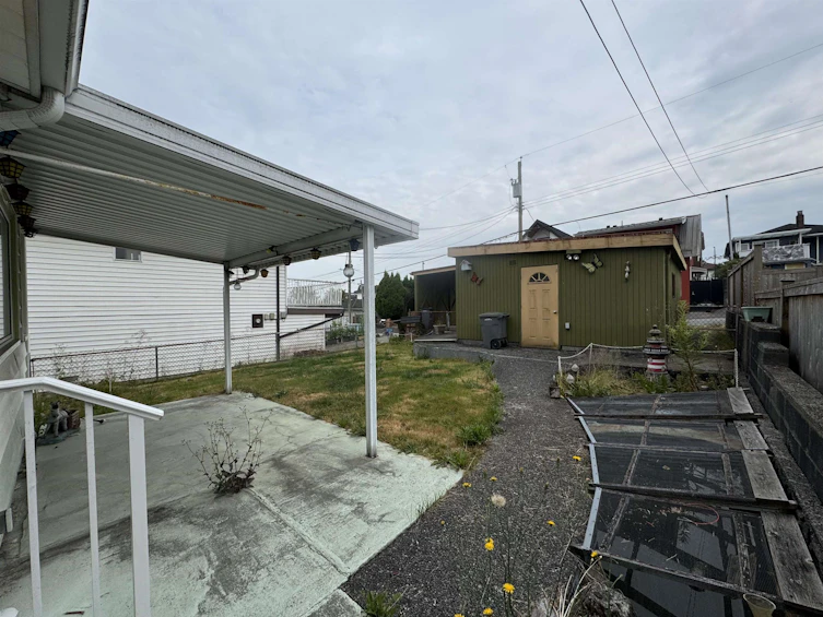 3058 Charles Street, Vancouver, BC, V5K 3B5 - 19
