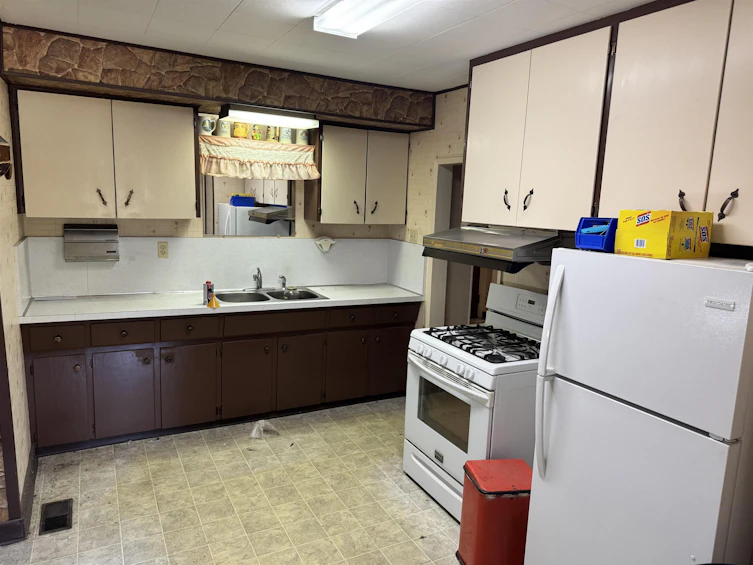 3058 Charles Street, Vancouver, BC, V5K 3B5 - 7