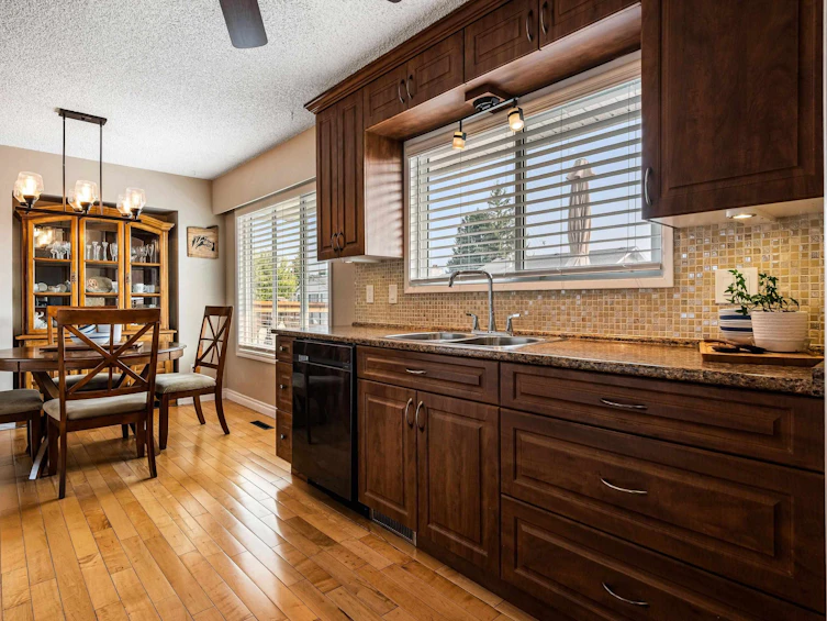 46086 Larter Avenue, Chilliwack, BC, V2P 6M6 - 12