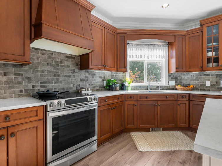 35179 Laburnum Avenue, Abbotsford, BC, V2S 8P3 - 10