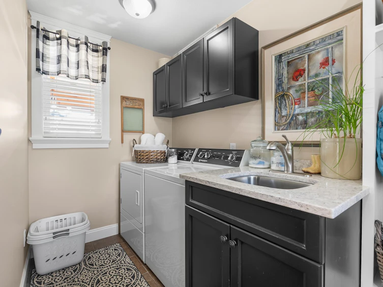 35179 Laburnum Avenue, Abbotsford, BC, V2S 8P3 - 17