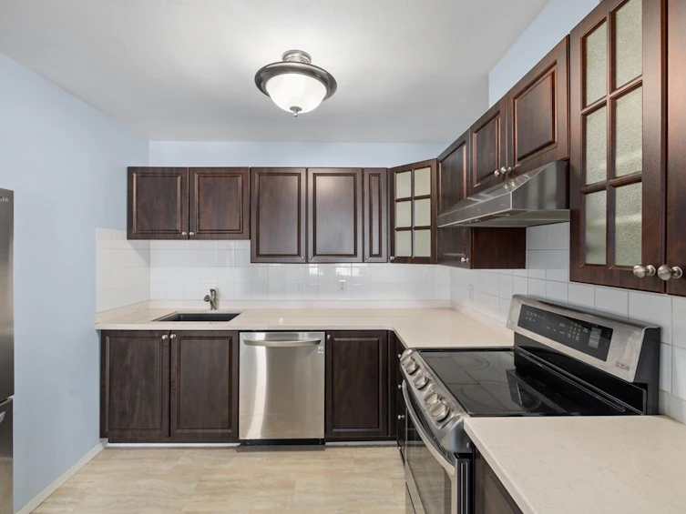 216-5875 Imperial Street, Burnaby, BC, V5J 1G4 - 6