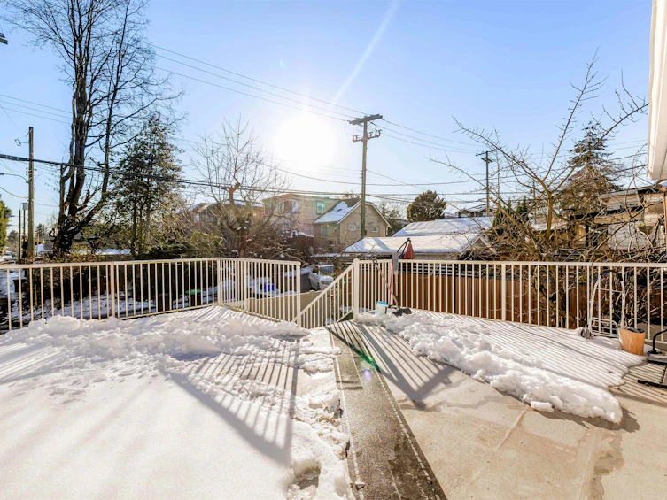 1722 E 41st Avenue, Vancouver, BC, V5P 1K6 - 37