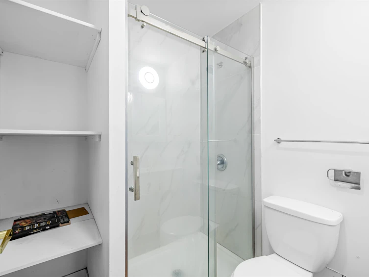 1722 E 41st Avenue, Vancouver, BC, V5P 1K6 - 16