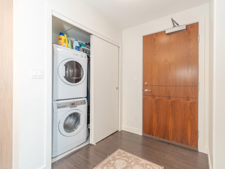 1915-13750 100 Avenue, Surrey, BC, V3T 0L3 - 9