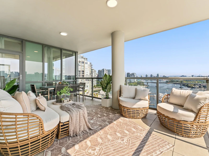 1503 - 1328 Marinaside Crescent, Vancouver BC V6Z 3B3