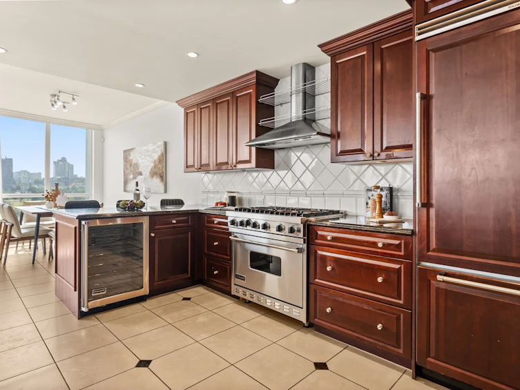 1503-1328 Marinaside Crescent, Vancouver, BC, V6Z 3B3 - 11