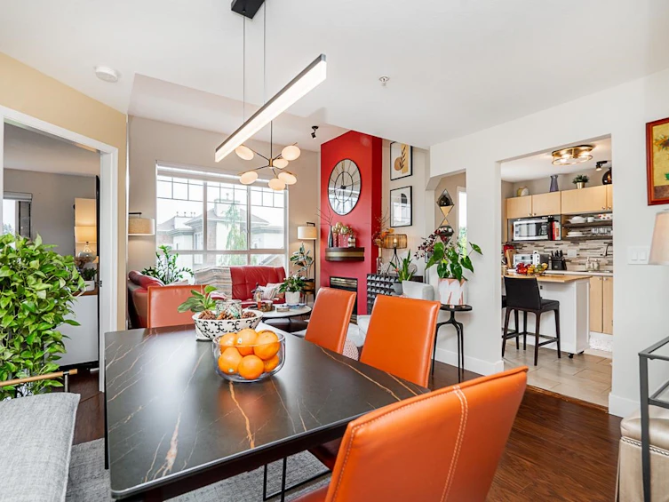 403-10188 155 Street, Surrey, BC, V3R 0R6 - 4