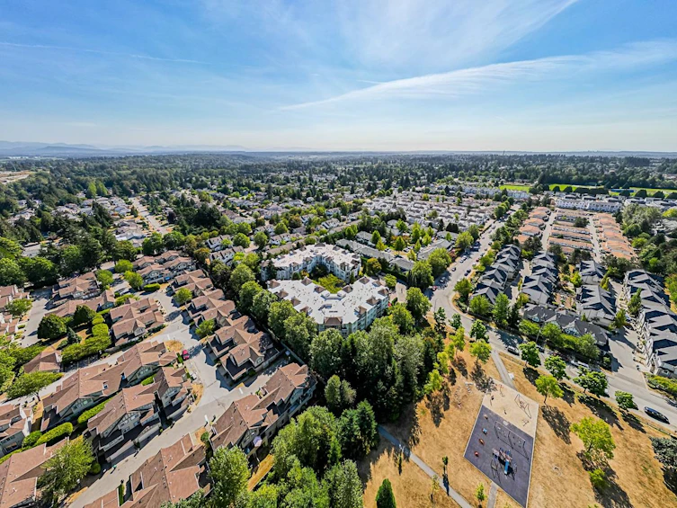 403-10188 155 Street, Surrey, BC, V3R 0R6 - 39