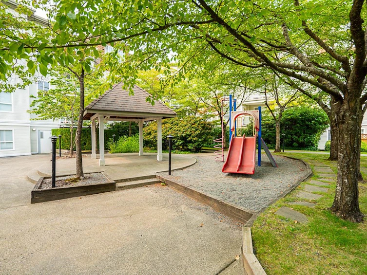 403-10188 155 Street, Surrey, BC, V3R 0R6 - 35