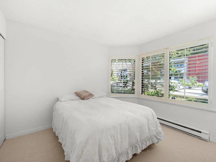 201-2408 Haywood Avenue, West Vancouver, BC, V7V 1Y1 - 24