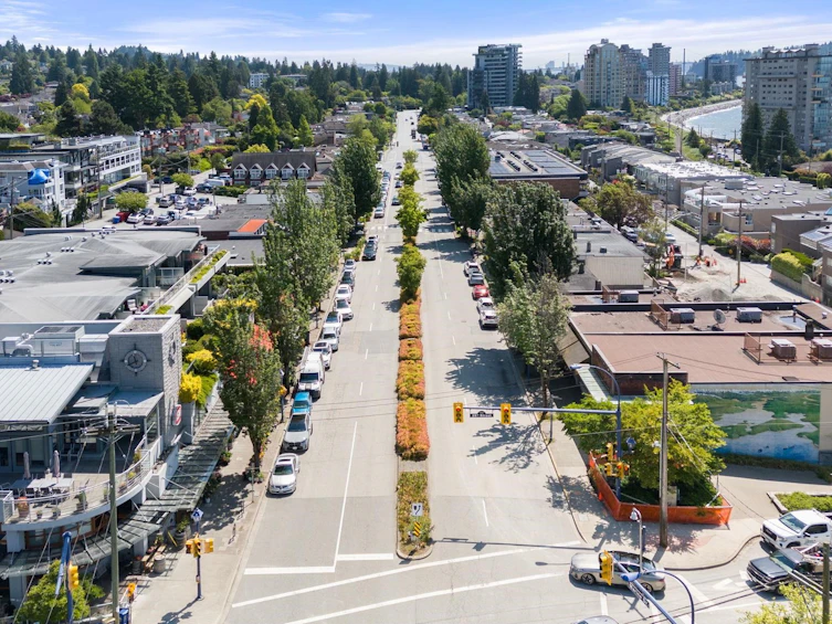 201-2408 Haywood Avenue, West Vancouver, BC, V7V 1Y1 - 37