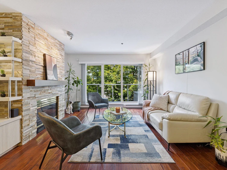 305-980 W 21 Avenue, Vancouver, BC, V5Z 1Z1