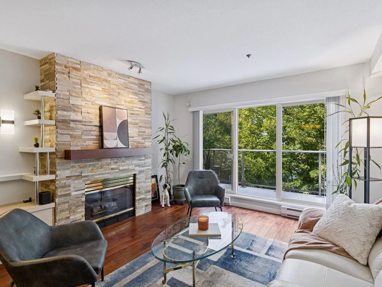 305-980 W 21 Avenue, Vancouver, BC, V5Z 1Z1 - 2