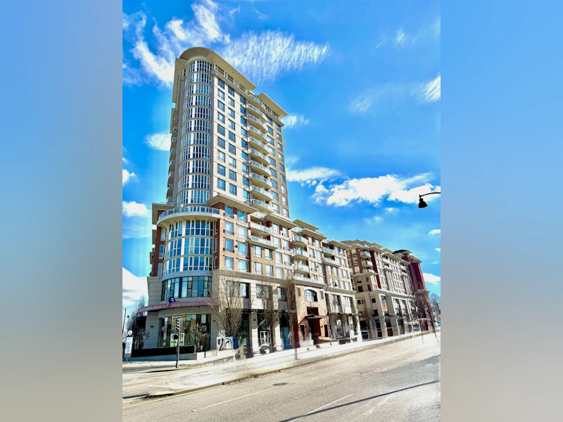 302 - 4028 Knight Street, Vancouver BC V5N 5Y8