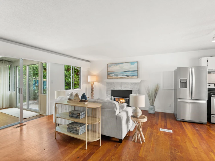 3060 Mcbride Avenue, Surrey, BC, V4A 3H1 - 6