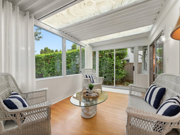 3060 Mcbride Avenue, Surrey, BC, V4A 3H1 - 29