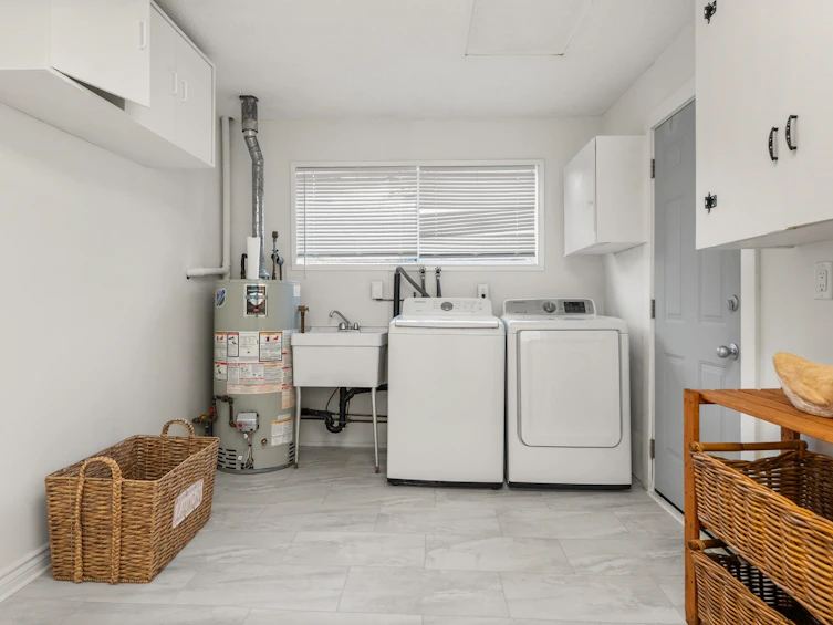 3060 Mcbride Avenue, Surrey, BC, V4A 3H1 - 30