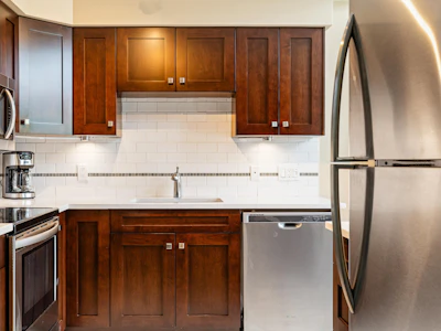 208-4865 Painted Cliff Road - 4