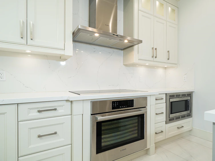 10220 Buttermere Drive, Richmond, BC, V7A 1R8 - 12