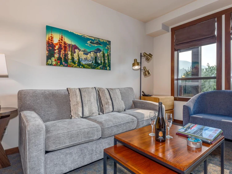 204C-2020 London Lane, Whistler, BC, V8E 0B6 - 3