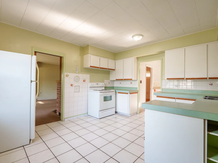 5883 Spray Street, Sechelt, BC, V7Z 0L7 - 25