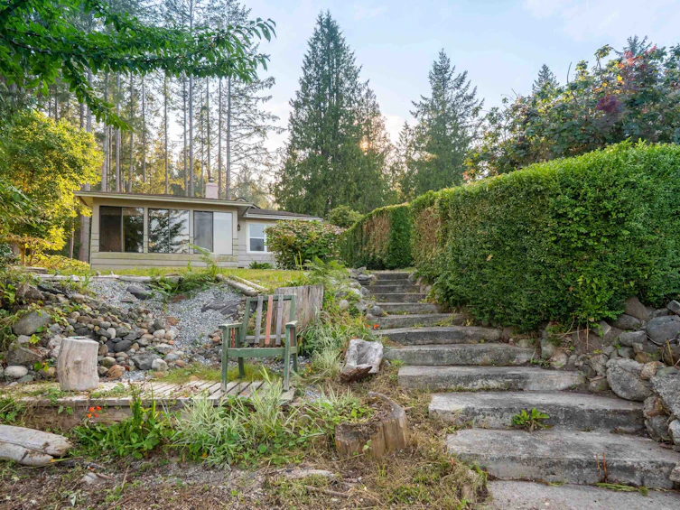 5883 Spray Street, Sechelt, BC, V7Z 0L7 - 24