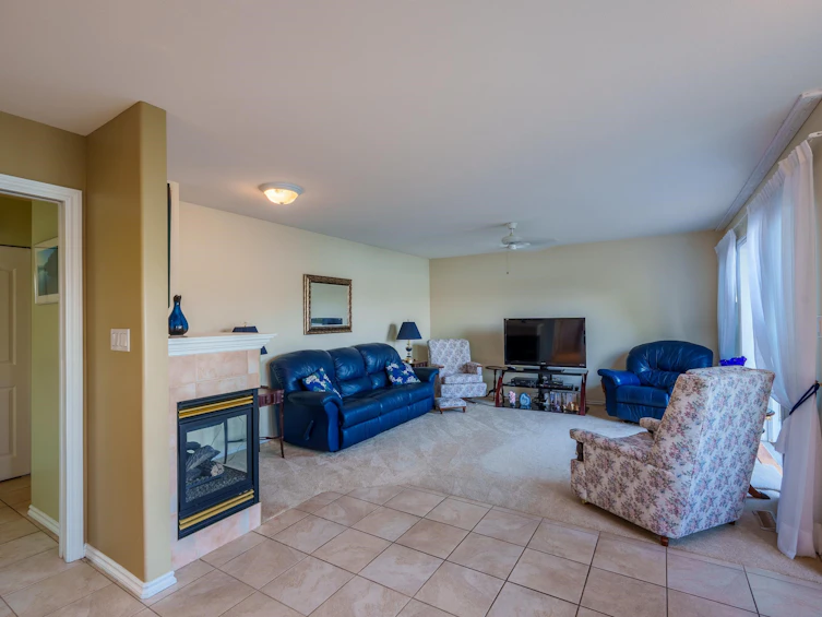 5883 Spray Street, Sechelt, BC, V7Z 0L7 - 13
