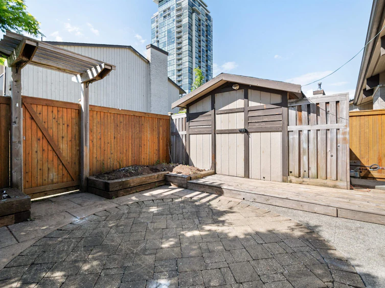 15-32870 Bevan Way, Abbotsford, BC, V2S 6R3 - 15