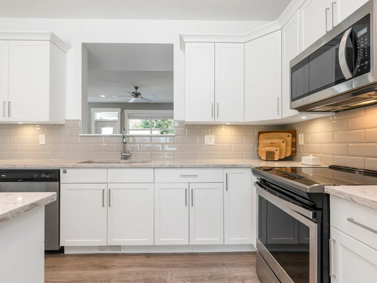 10-386 Pine Avenue, Harrison Hot Springs, BC, V0M 1K0 - 8