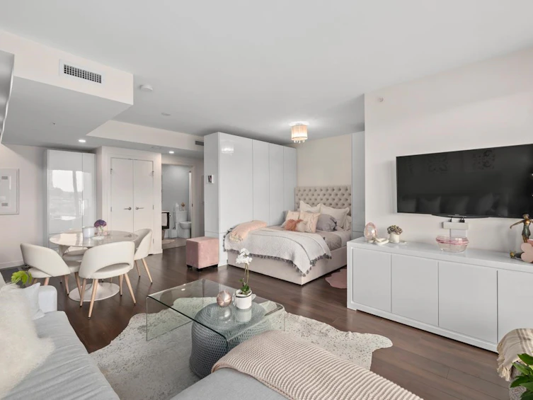 608-285 E 10th Avenue, Vancouver, BC, V5T 0H6 - 8