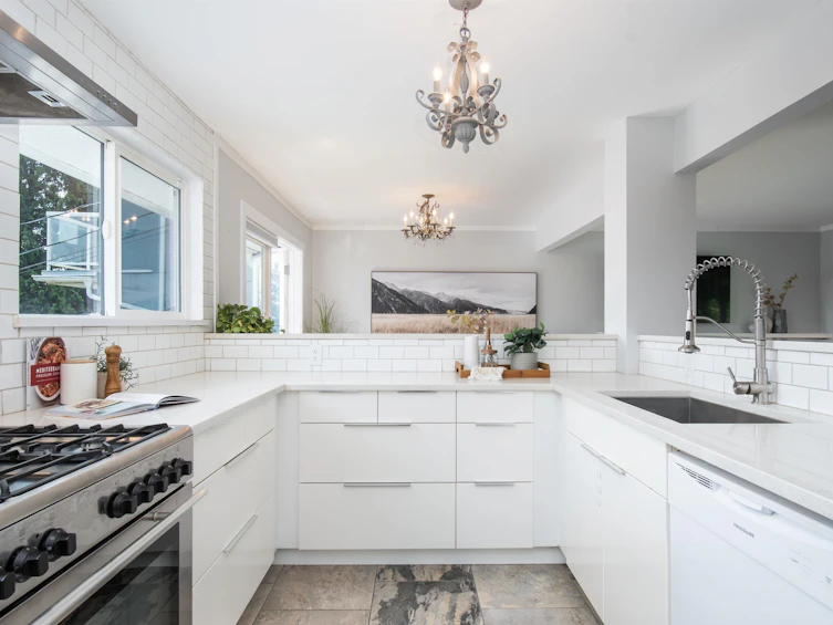 1179 Cloverley Street, North Vancouver, BC, V7L 1N7 - 16