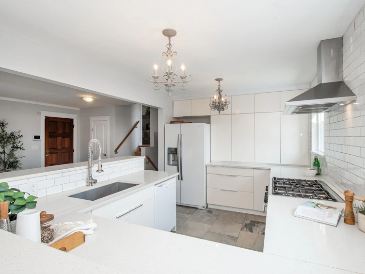 1179 Cloverley Street, North Vancouver, BC, V7L 1N7 - 18