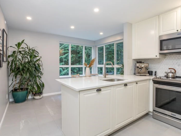 307-3033 Terravista Place, Port Moody, BC, V3H 5A3 - 11