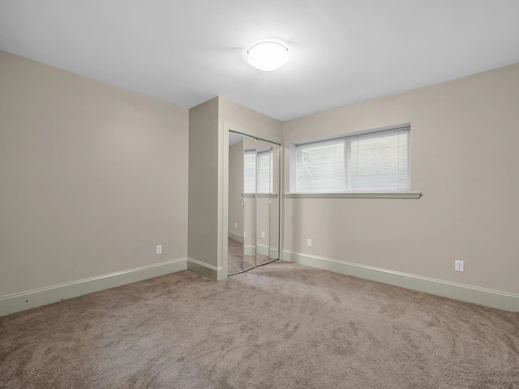 843 Canyon Boulevard, North Vancouver, BC, V7R 2J7 - 37