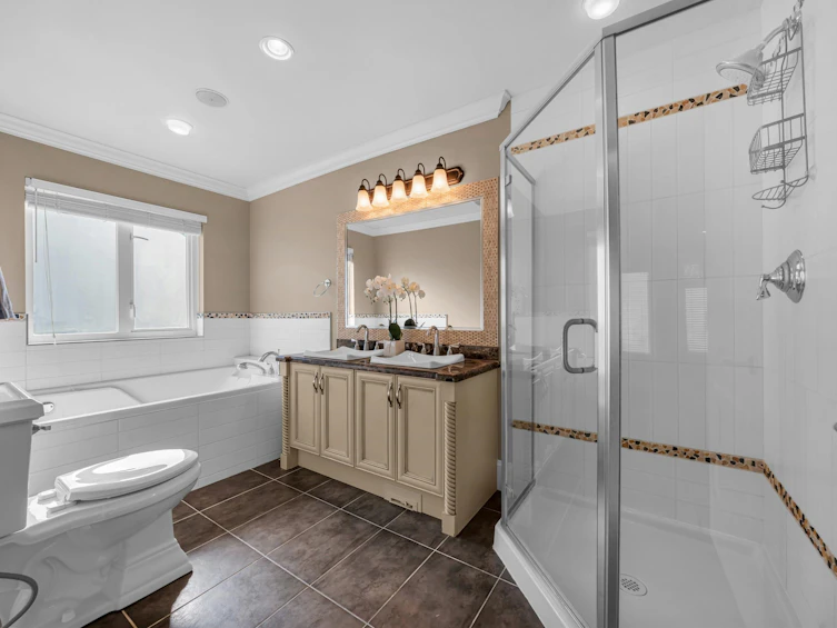 843 Canyon Boulevard, North Vancouver, BC, V7R 2J7 - 27