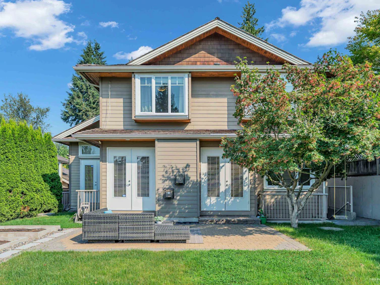 843 Canyon Boulevard, North Vancouver, BC, V7R 2J7 - 3
