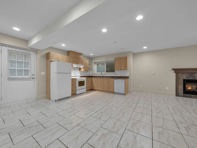 843 Canyon Boulevard, North Vancouver, BC, V7R 2J7 - 33