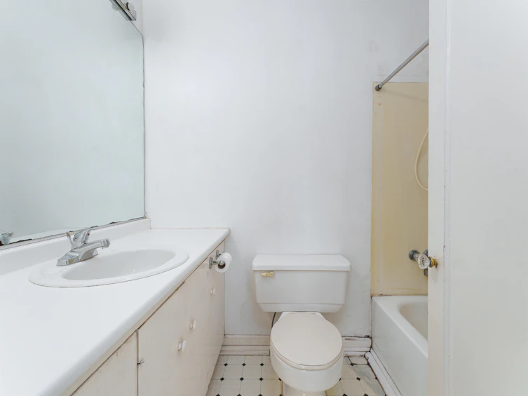 4150 Dollarton Highway, North Vancouver, BC, V7G 1A2 - 22