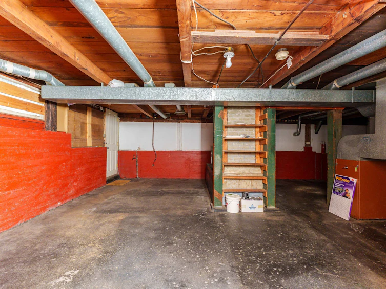 4150 Dollarton Highway, North Vancouver, BC, V7G 1A2 - 32