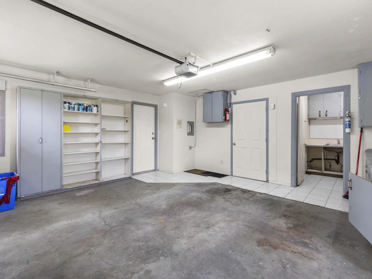 8-46191 Cessna Drive, Chilliwack, BC, V2P 1A7 - 33