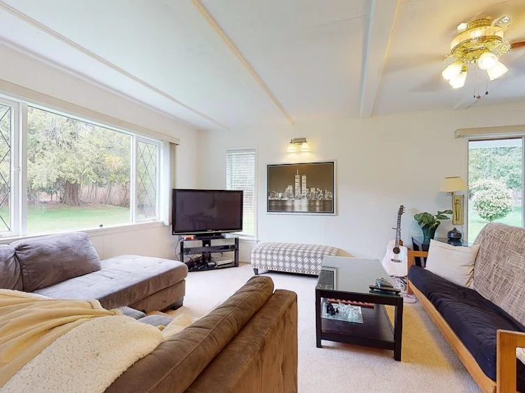 1186 Sunshine Coast Highway, Gibsons, BC, V0N 1V2 - 17