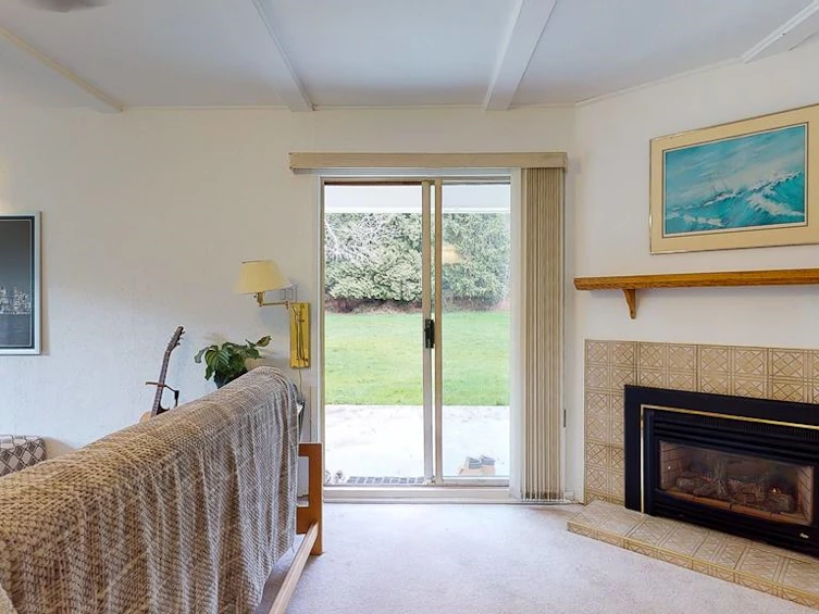 1186 Sunshine Coast Highway, Gibsons, BC, V0N 1V2 - 18