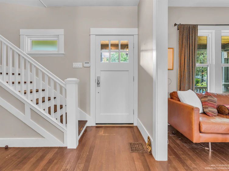 251 E 21st Avenue, Vancouver, BC, V5V 1P9 - 14