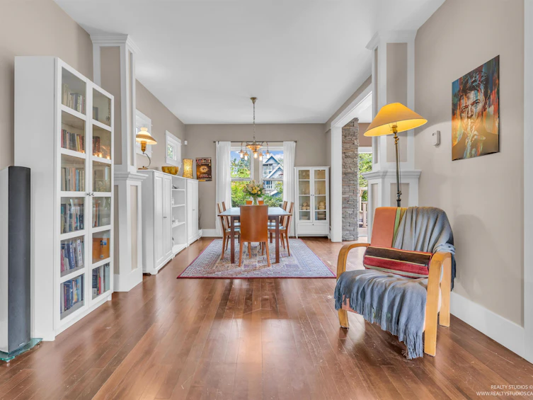 251 E 21st Avenue, Vancouver, BC, V5V 1P9 - 5