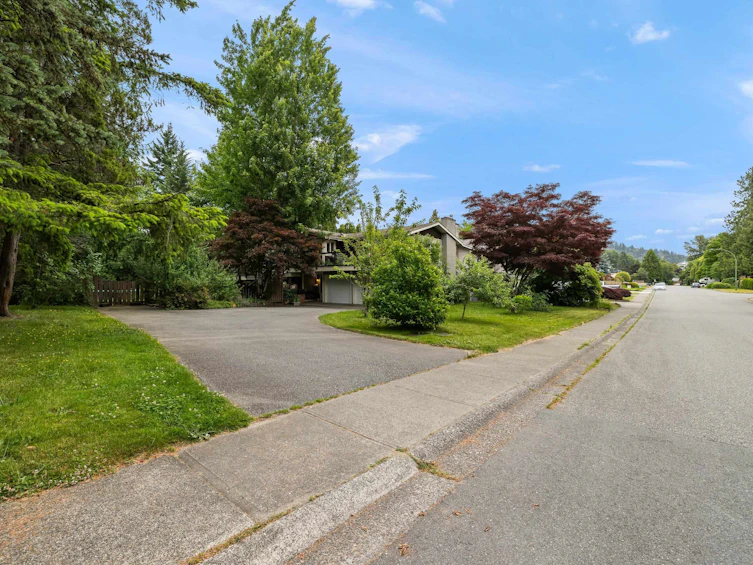 34481 Merlin Drive, Abbotsford, BC, V2S 5K8 - 5