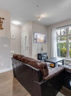 9 10119 River Drive