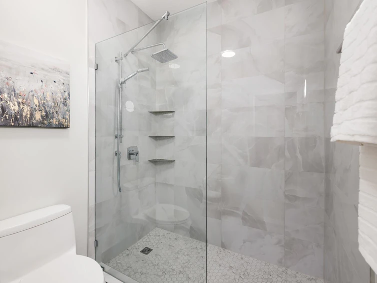 404-121 W 29th Street, North Vancouver, BC, V7N 4L6 - 17