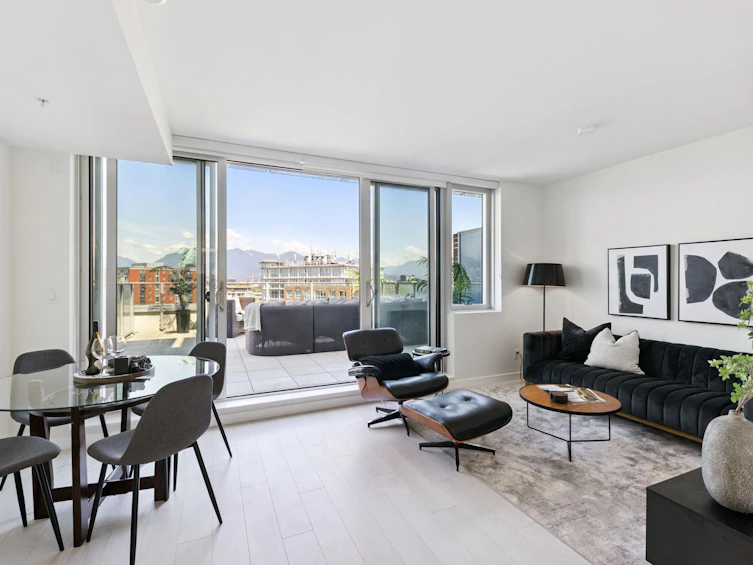 602-2508 Watson Street, Vancouver, BC, V5T 3G9 - 3